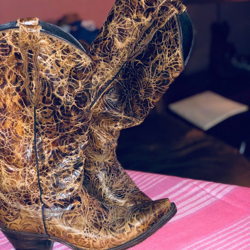 Lucchese boots 7